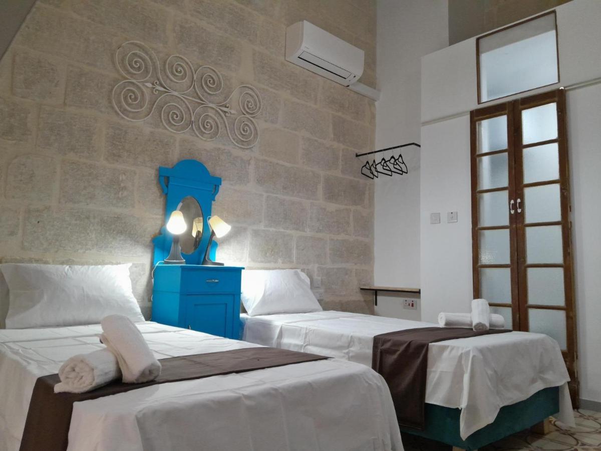 Limestone Sun Suites Sliema Esterno foto