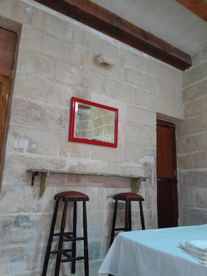 Limestone Sun Suites Sliema Esterno foto